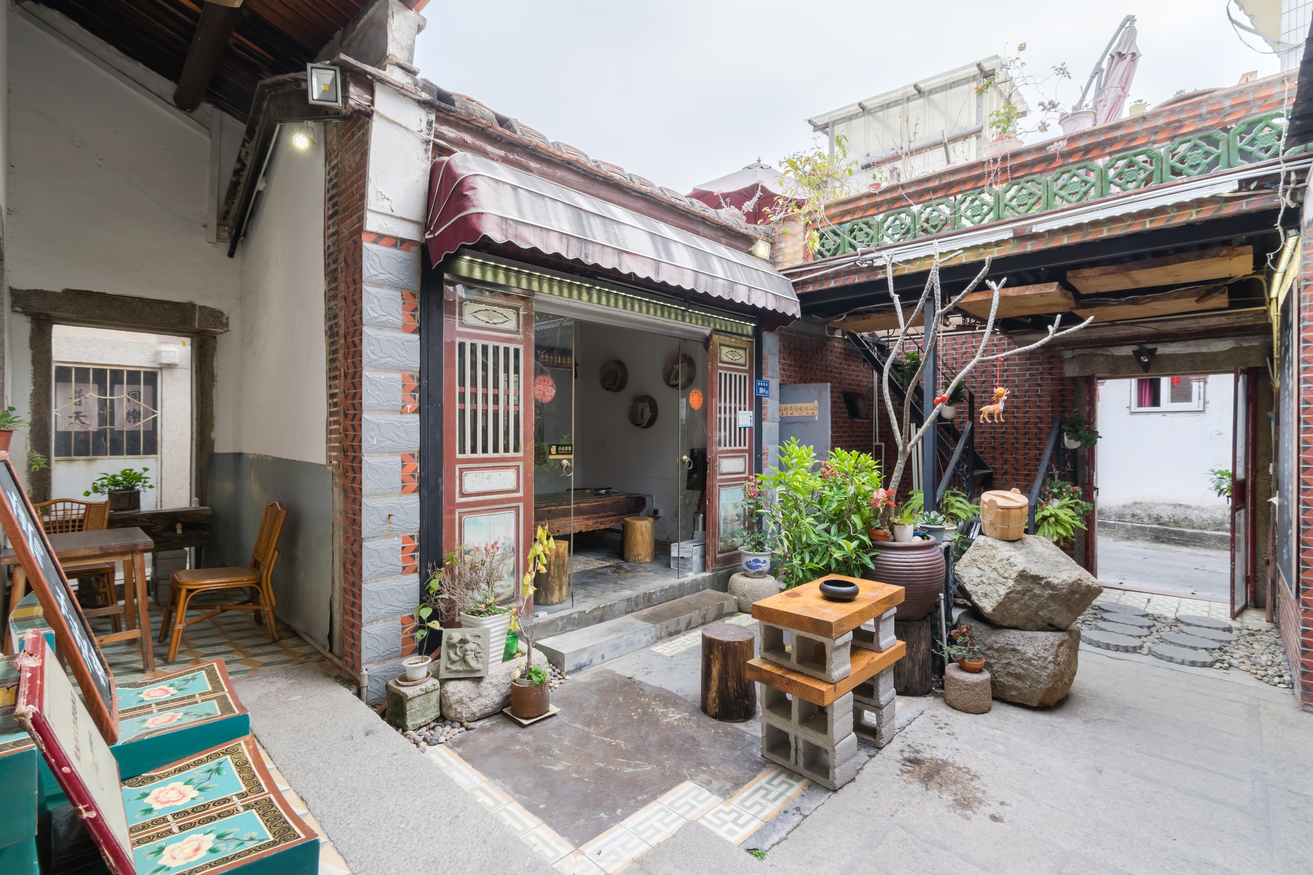 曾村一宿厦门曾厝垵无庄客栈古厝民宿怀旧时光